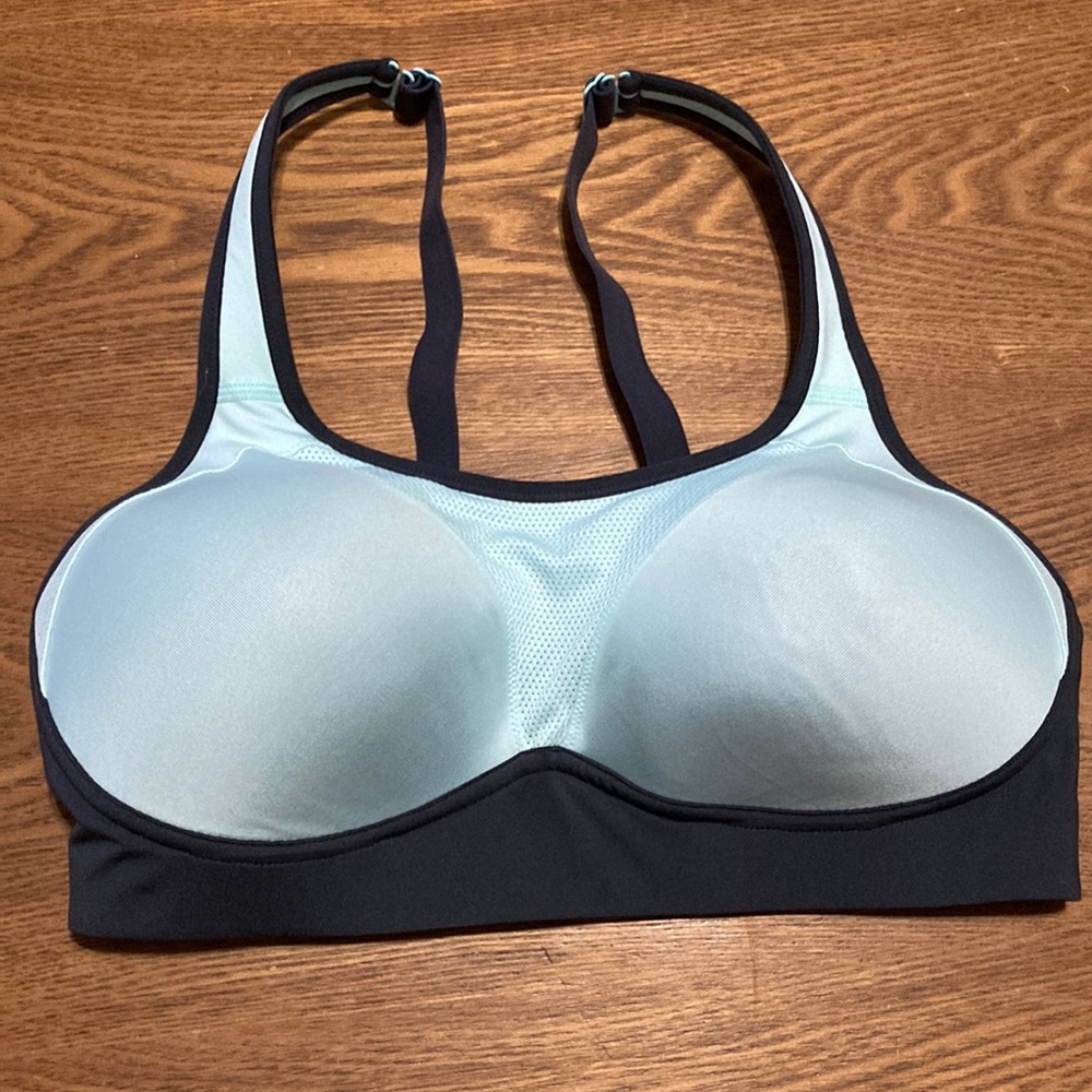 Champion Power Shape Max Women’s Sports Bra (size L)